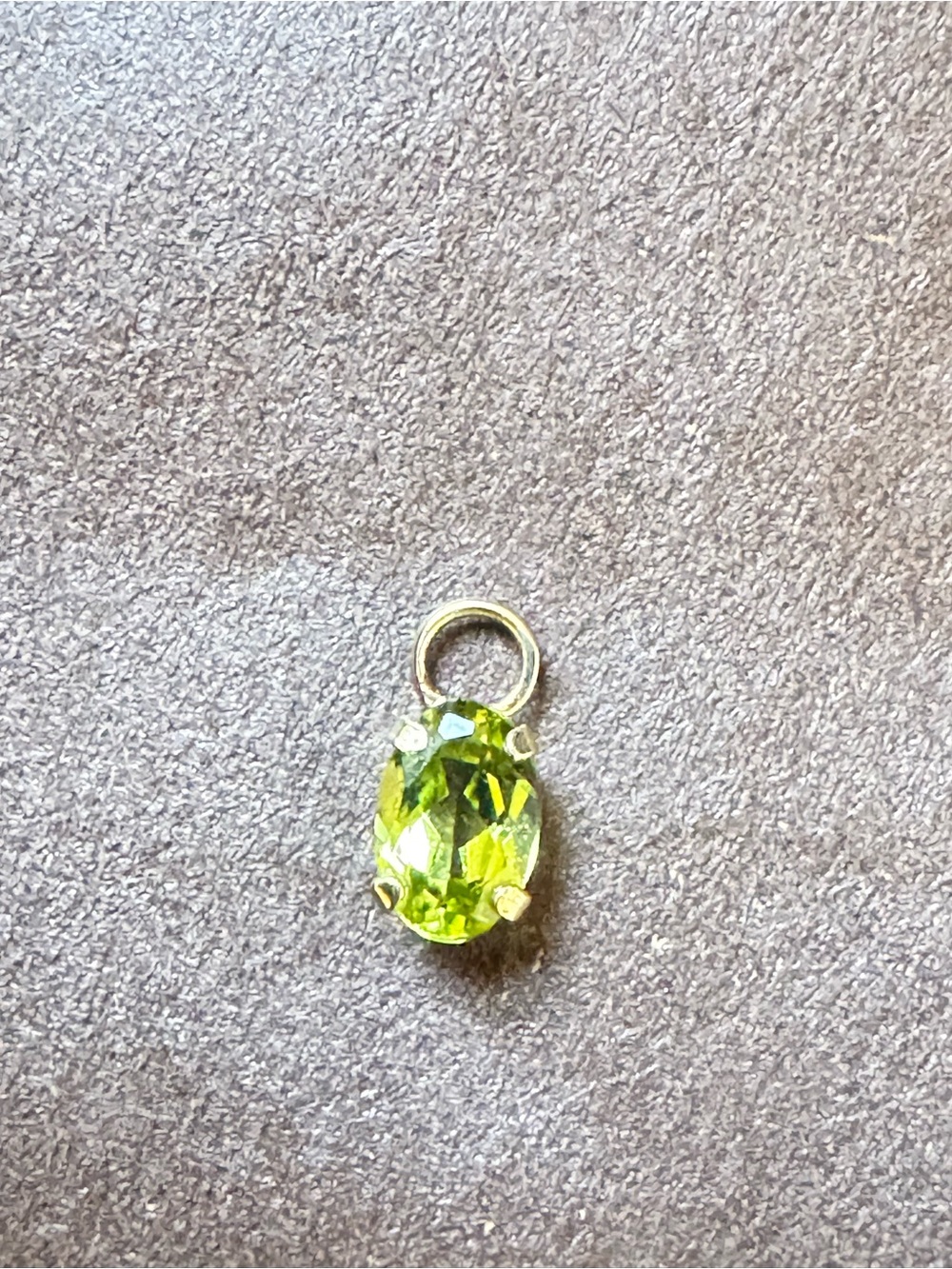 💚Peridot just gorgeous peridot pendant/ charm set in 14k💚